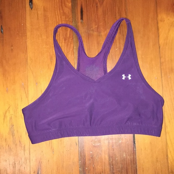 Under Armour Tops - Under Armour Sports Bra